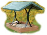 Going Green Fly Thru Feeder